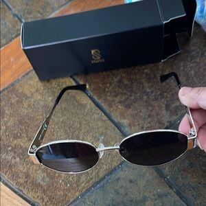 Sojos retro oval silver/grey lens